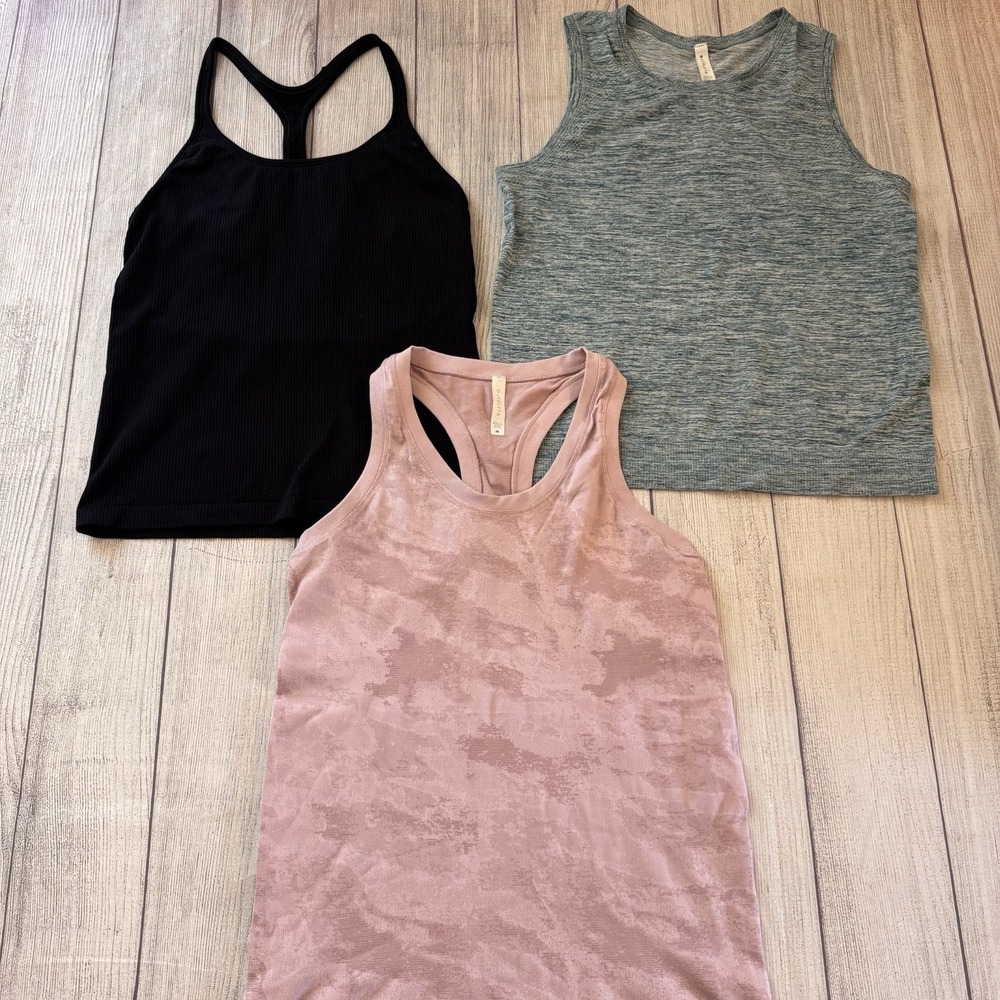 Athleta Women's Tank Tops Lot Of 3 Size M Racerback In Motion Seamless Workout